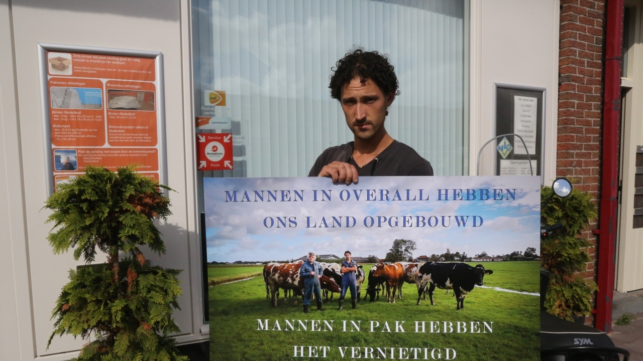 Veehouders uit Katwoude protesteren in Den Haag