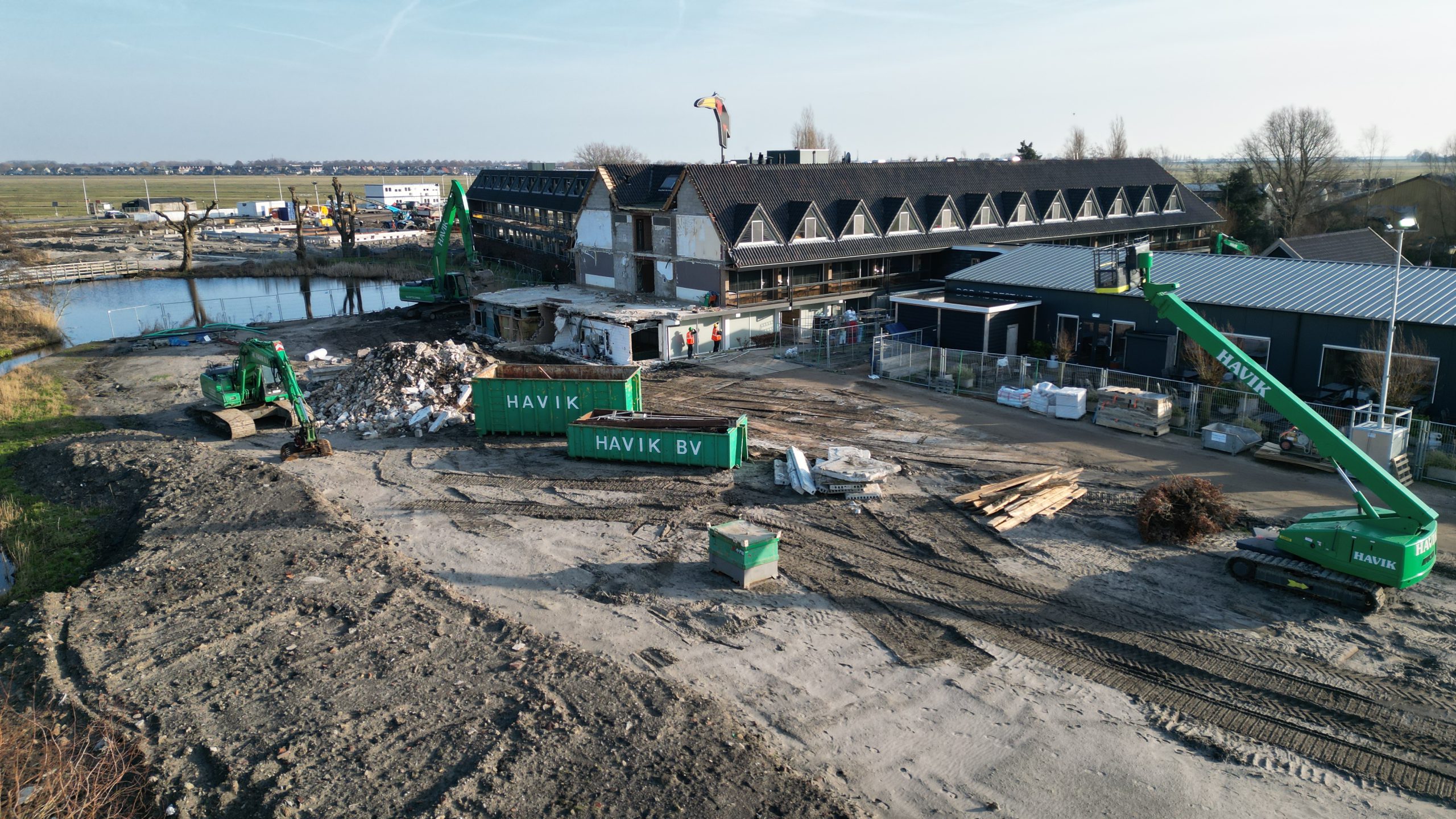 Verlenging opvang vluchtelingen in Hotel Van der Valk tot oktober 2024