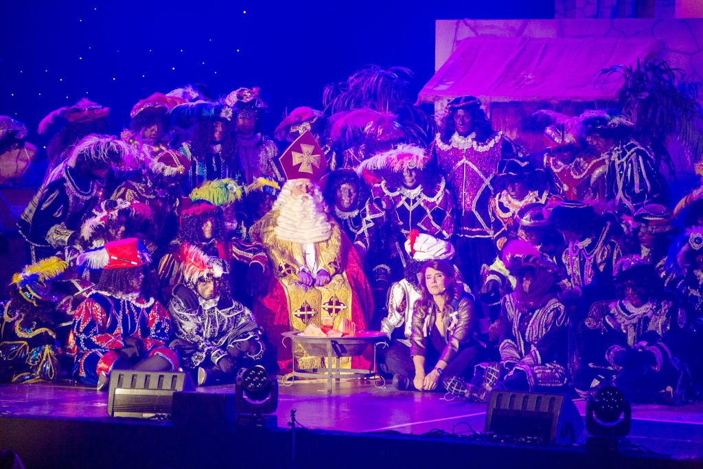Twintigste Sinterklaasshow in De Opperdam betovert jong én oud