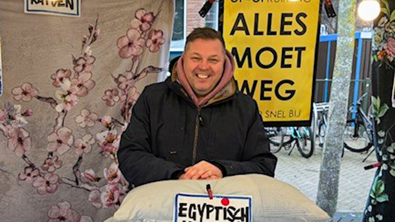 Bekend gezicht verdwijnt van zaterdagmarkt Volendam