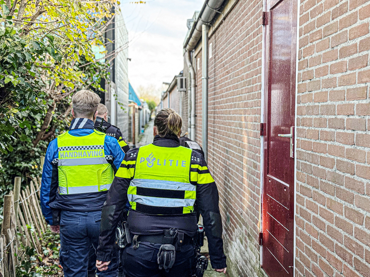Illegaal vuurwerk aangetroffen Volendam