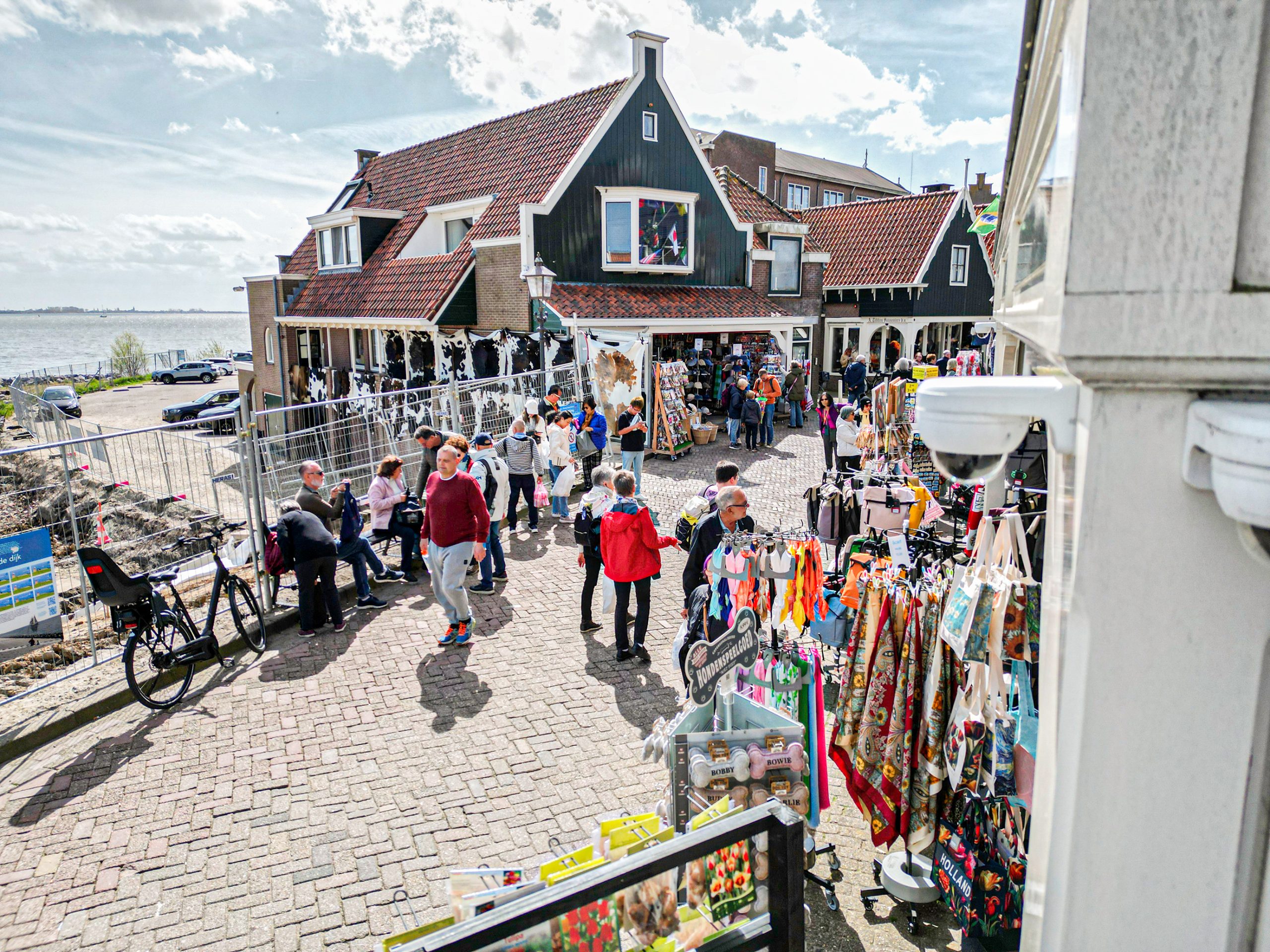 Veiligheidsagenda: controles, camera-observatie en vergroten weerbaarheid