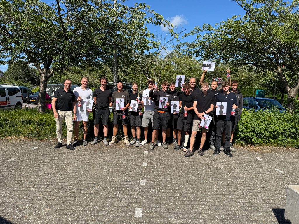 Elf nieuwe vakmensen dankzij eigen Academy van ETB Cas Sombroek
