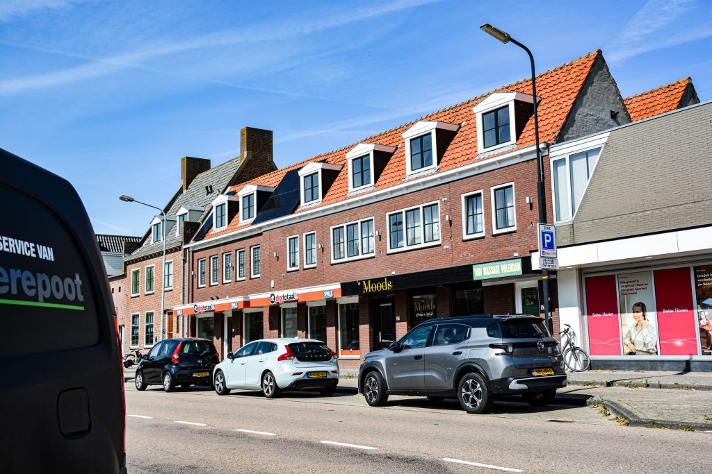Tien appartementen op plek winkelpanden Julianaweg