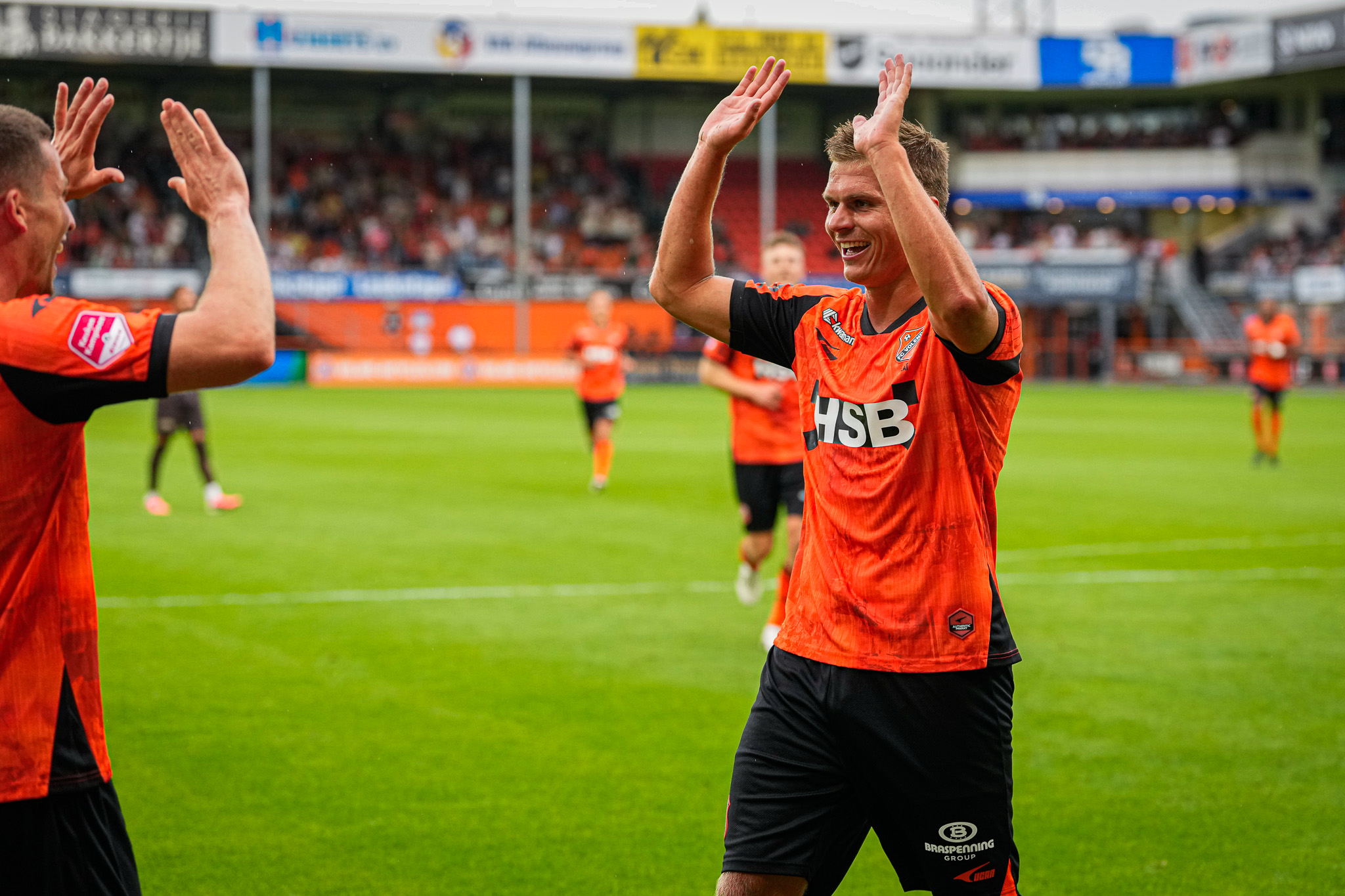 Doelpunten Alex Plat helpen Volendam aan overwinning